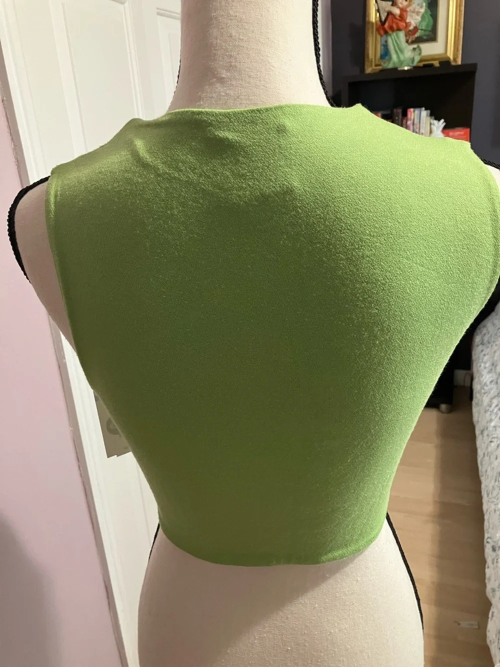 naked wardrobe Lime Knot-Front Sleeveless Crop Top - Picture 2 of 3